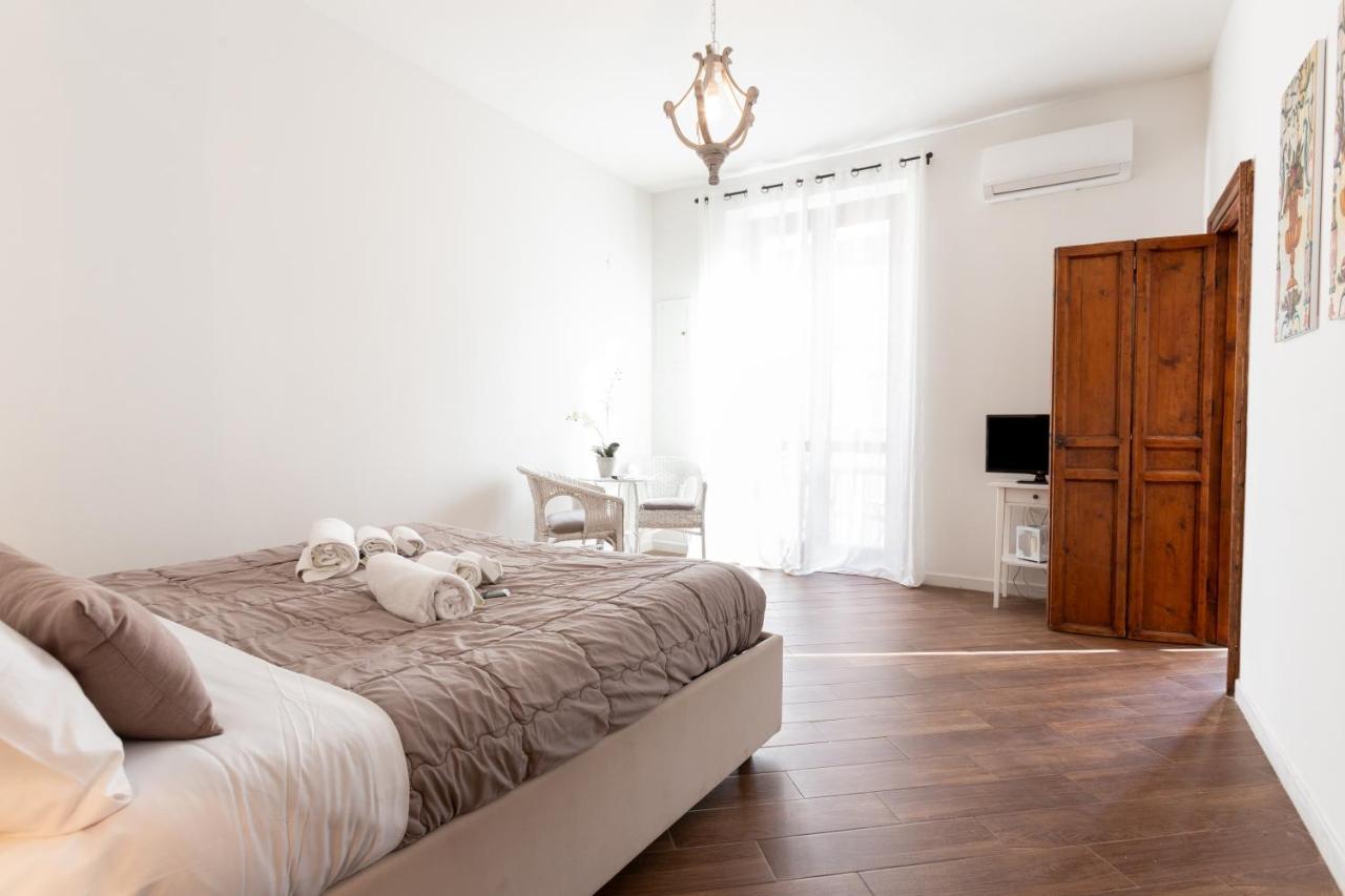 Quattro Canti Charming Flat Palermo Bagian luar foto