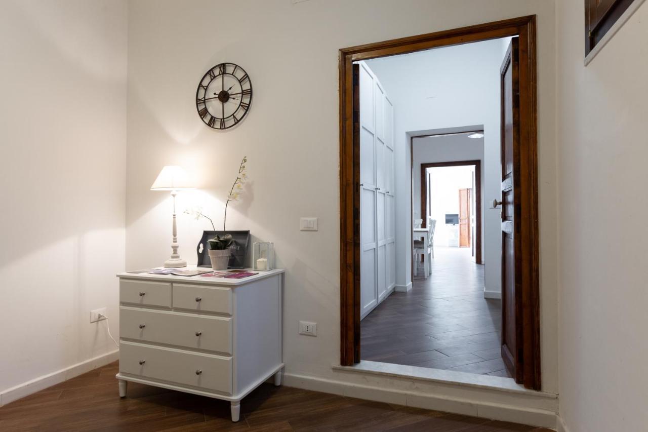 Quattro Canti Charming Flat Palermo Bagian luar foto